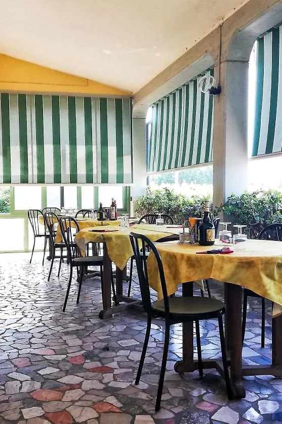 Albergo La Rovere Roverbella Ξενοδοχείο